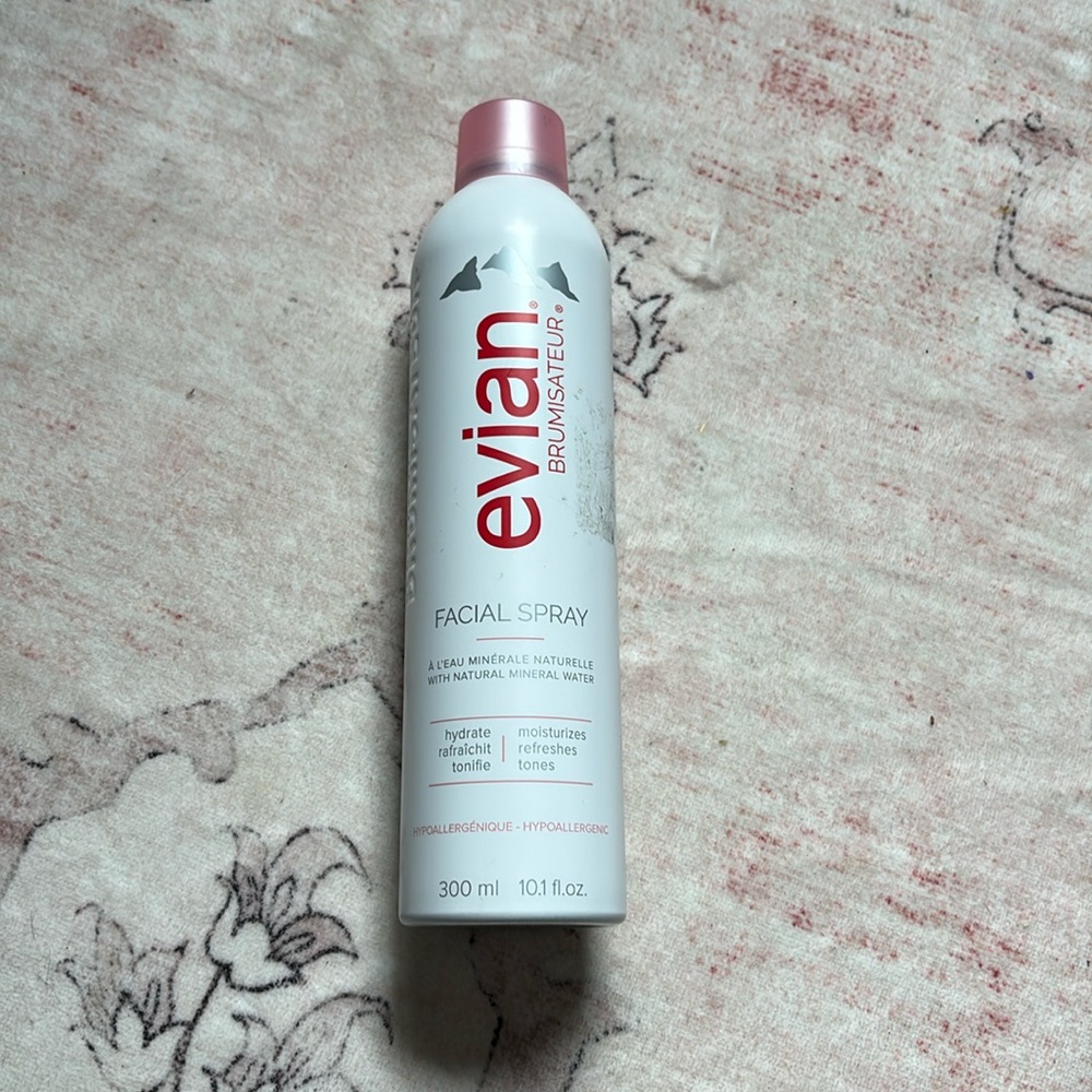 Evian facial spray